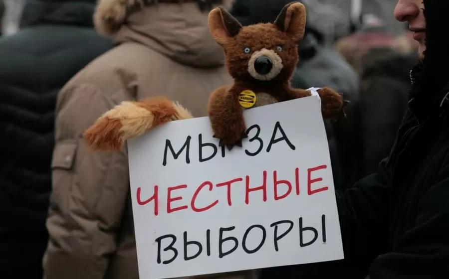 Публицист Никита Попов: КПРФ – левая нога партии власти? Да вы что?!