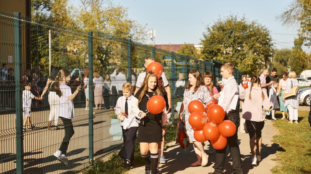 Нижегородское региональное отделение КПРФ провело акцию для школьников в честь Дня знаний