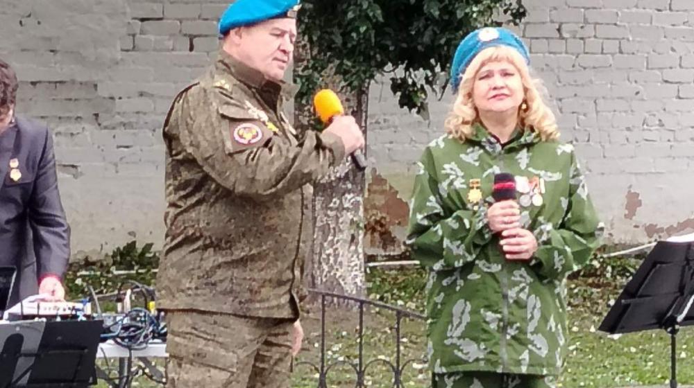 КПРФ организовала концерт патриотической песни в поселке Винзили Тюменского района