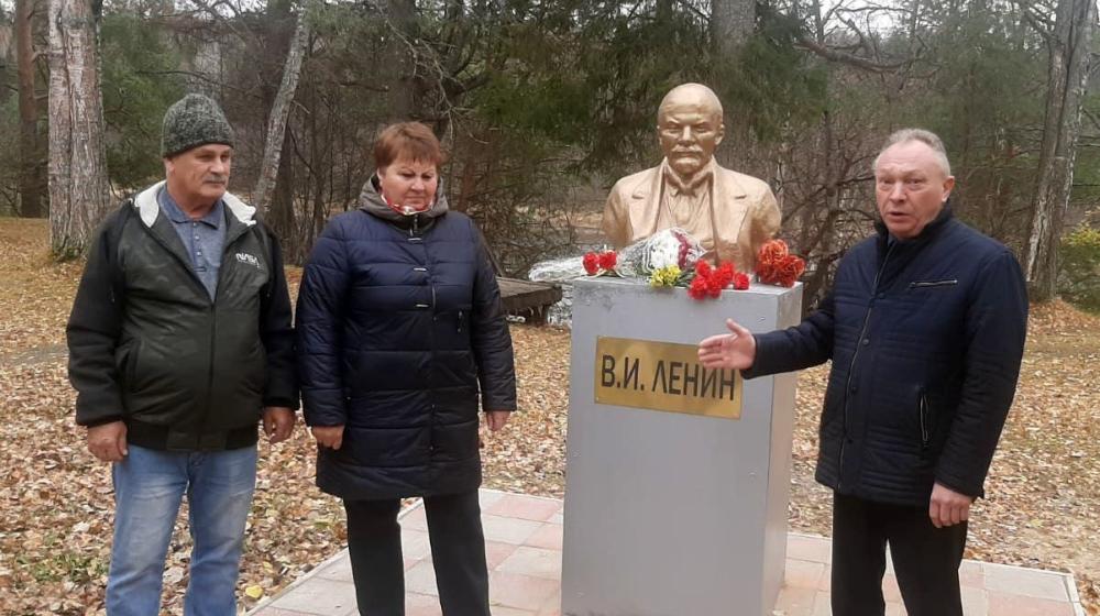 В Вологодской области установлен еще один памятник Ленину