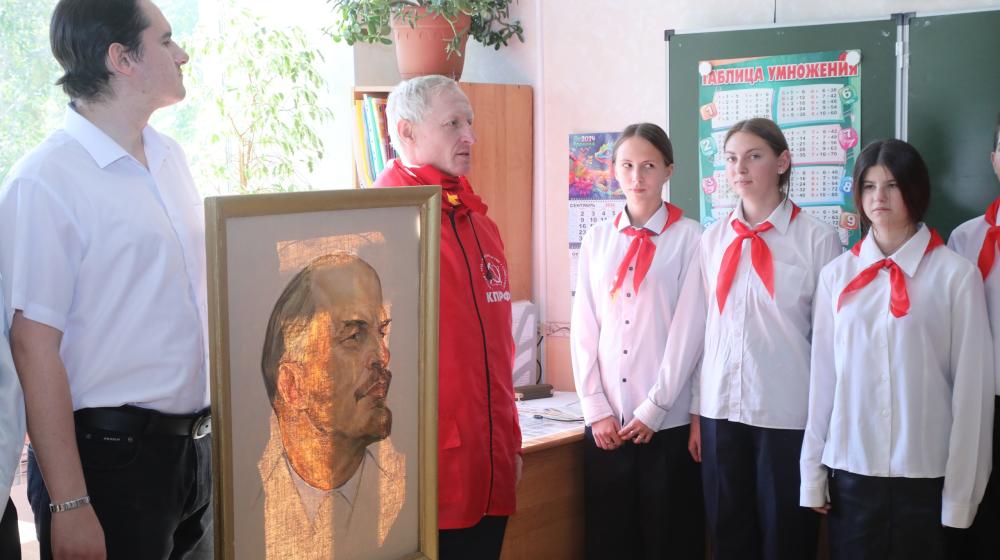 Омск: «Не забудем, не простим!»