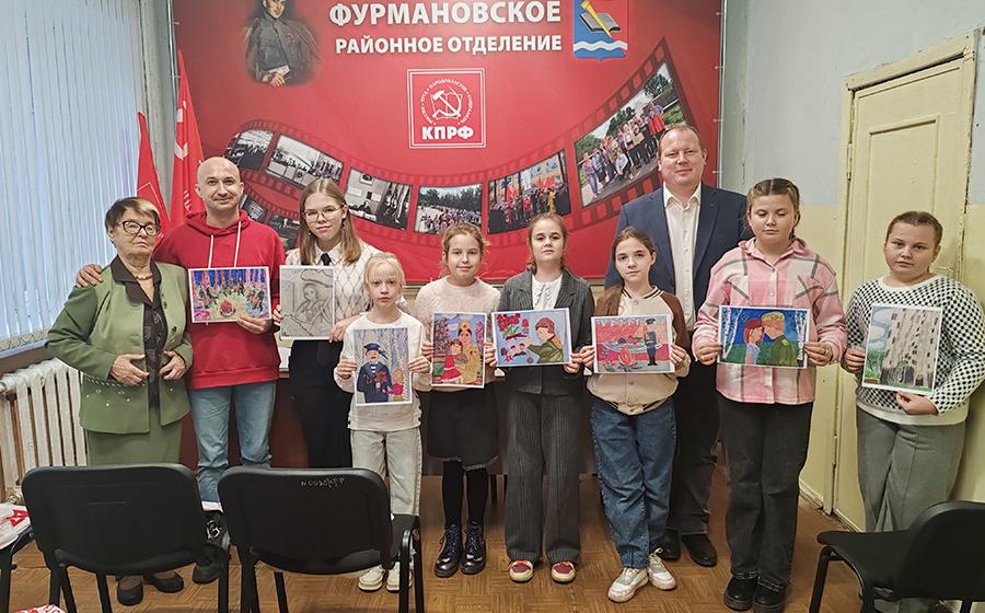 В Ивановской области наградили школьников из Фурмановского района за участие в Конкурсе детских рисунков «Парад Победы»