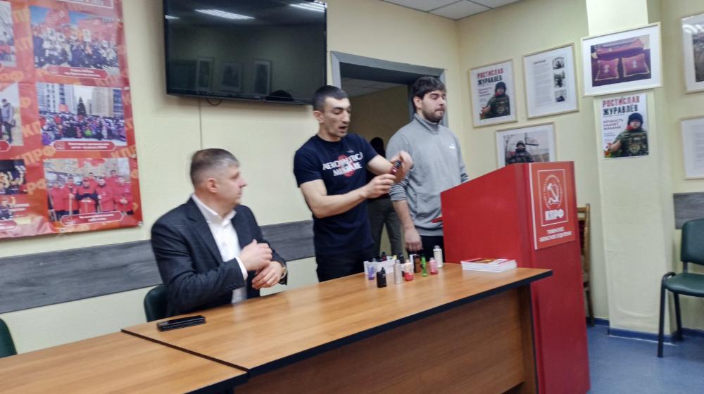 Тюменские коммунисты провели круглый стол, посвящённый Дню рождения комсомола