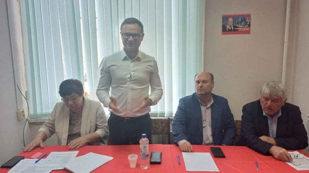 Депутат-коммунист Владимир Исаков провёл ряд встреч с партийным активом в районах Рязанской области