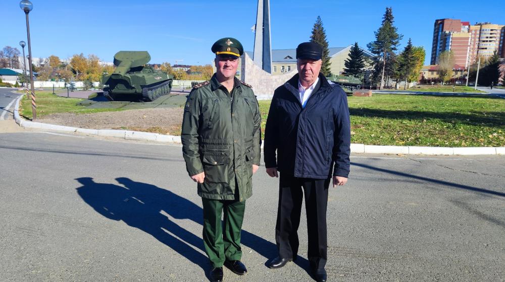 Виктор Соболев посетил Тюменское высшее военно-инженерное командное училище