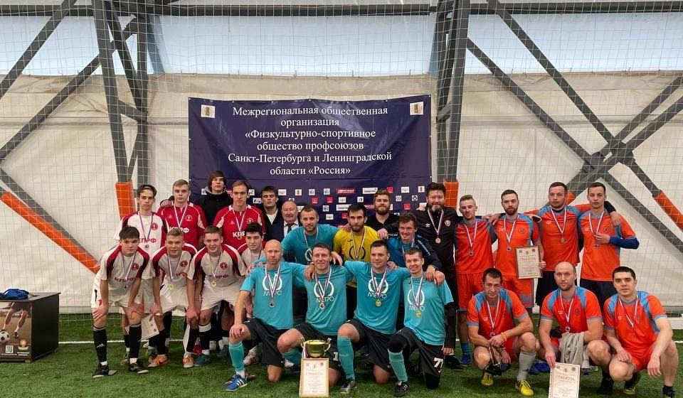 Санкт-Петербург. Команда КПРФ достойно выступила на мини-футбольном состязании