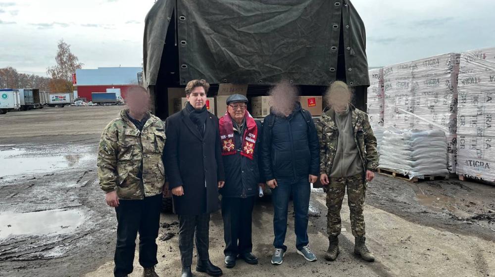 Дети войны вместе с белгородскими комсомольцами помогают военнослужащим обустроить быт
