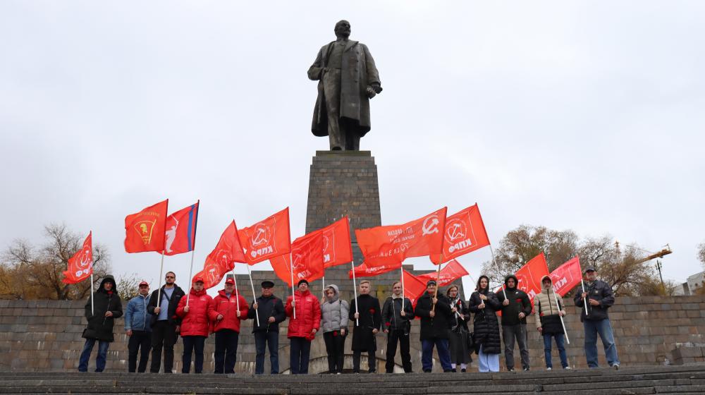 День Великого Октября в Сталинграде
