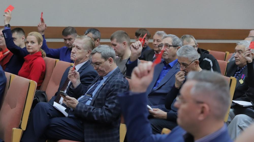 В Новосибирске прошел XII пленум обкома КПРФ