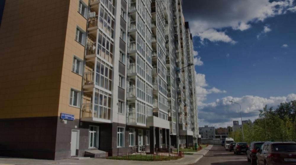 Москва. Народная приемная КПРФ в ВАО. Красный свет - проезда нет! С.П.Обухов помог жителям улицы Константина Федина