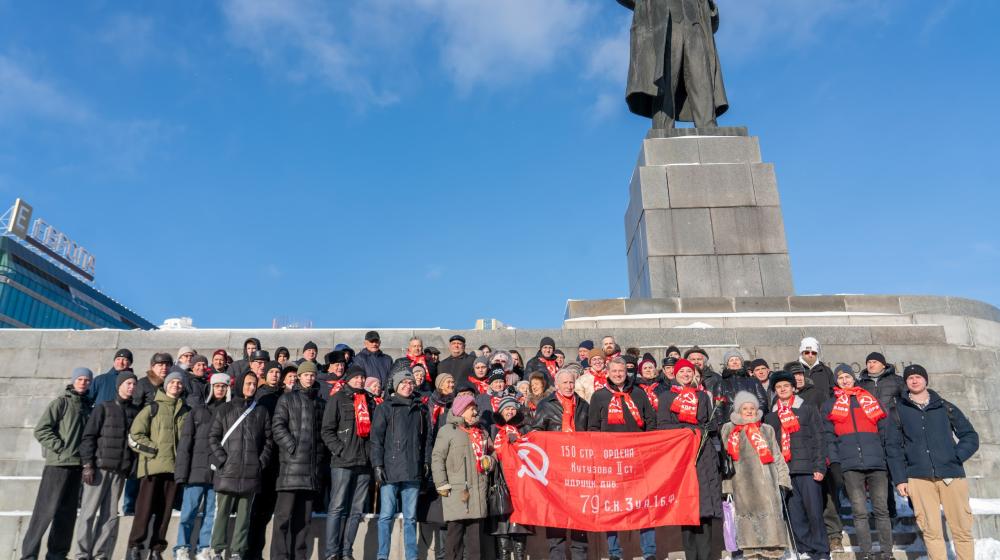 Свердловские коммунисты отметили День Великой Октябрьской социалистической революции