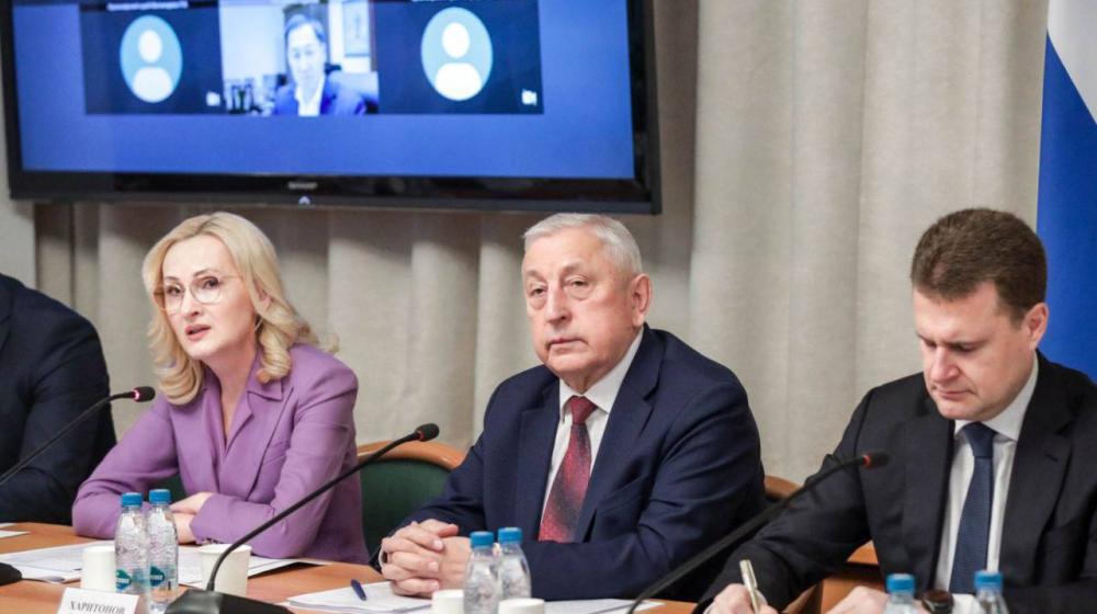Николай Харитонов: Нехватка квалифицированных специалистов становится ключевым барьером на пути экономического развития России