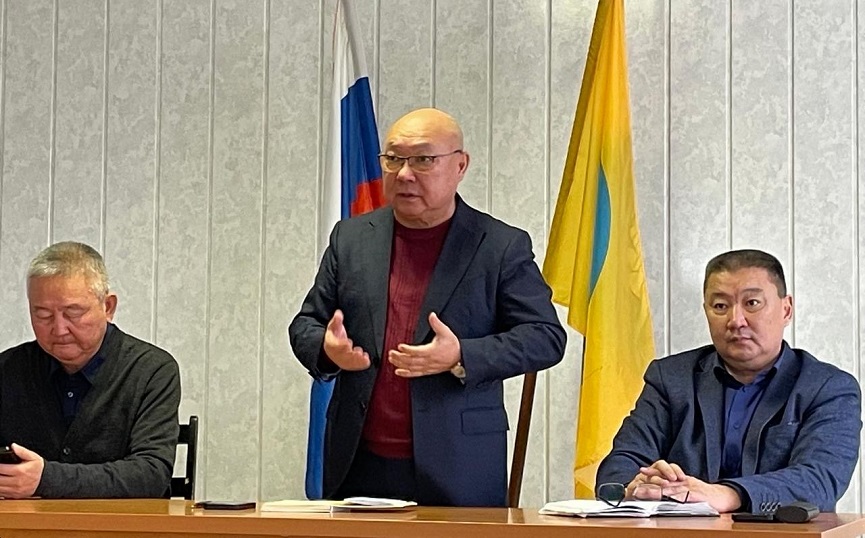 Депутаты фракции КРО КПРФ в Народном Хурале Калмыкии провели встречи с избирателями в Ики-Бурульском районе