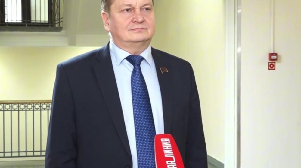 Владислав Егоров о повышении штрафов за превышение скорости: “Правительство знает “четыреста сравнительно честных способов отъёма денег у населения”