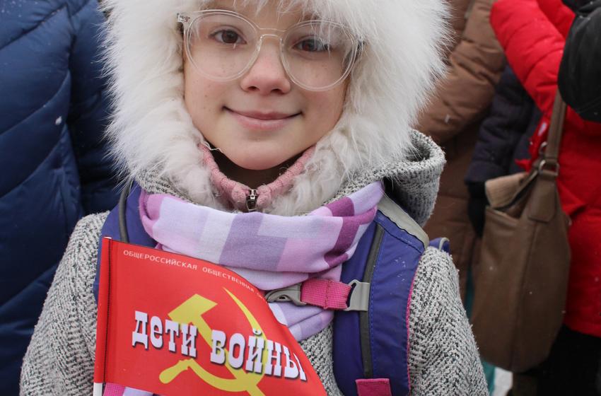 Газета "Советская Россия". Необходим закон «О дополнительной поддержке детей участников СВО»
