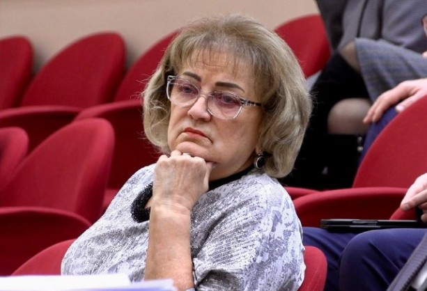 Ольга Алимова приняла участие в заседании Саратовской областной Думы