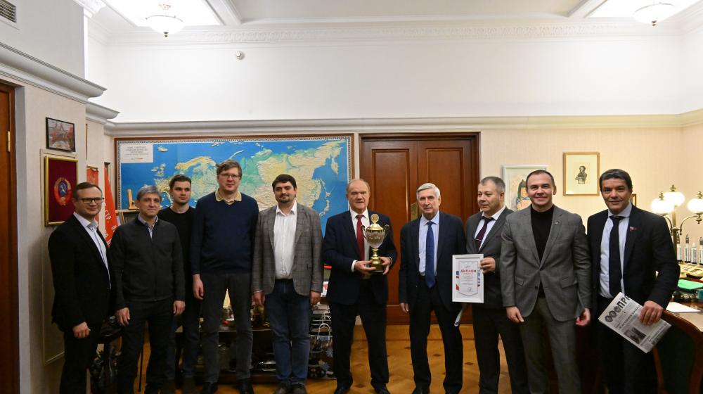 Г.А. Зюганов поздравил шахматистов спортклуба КПРФ с победой на Командном Кубке России