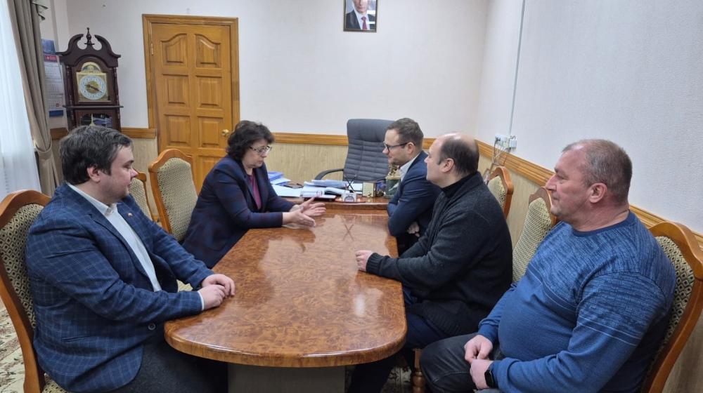 Депутат Госдумы Владимир Исаков провёл открытое собрание в Сасовском районе Рязанской области