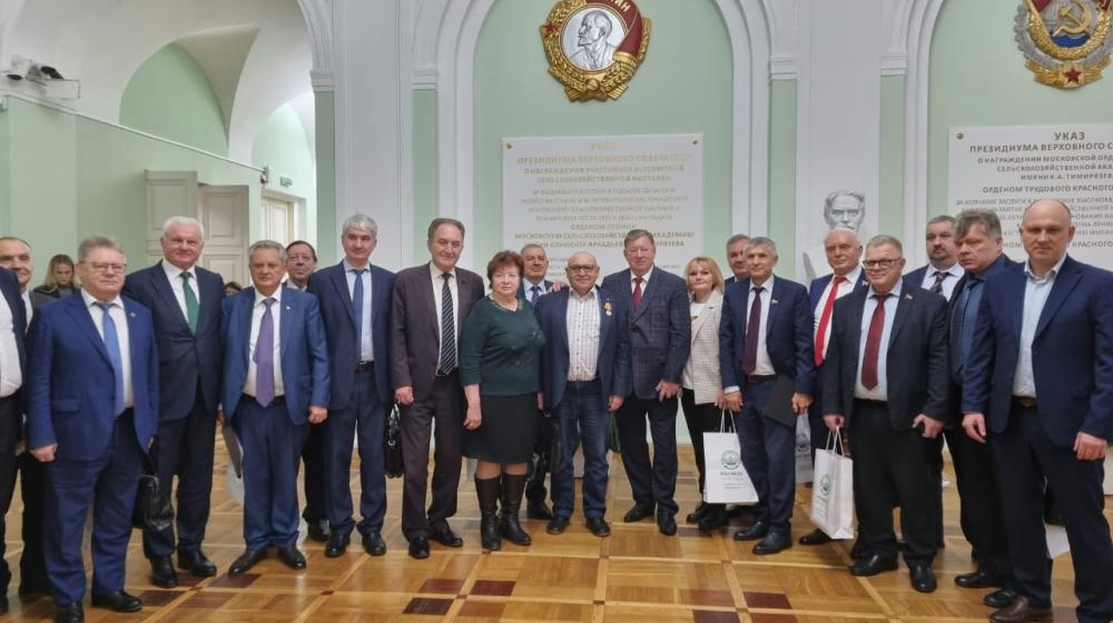 Николай Васильев принял участие в парламентских слушаниях  по развитию кадрового потенциала АПК