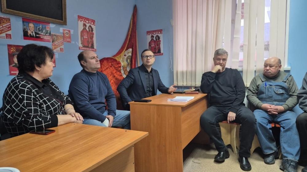 Депутат-коммунист Владимир Исаков провёл встречи с партийным активом и жителями в районах Рязанской области
