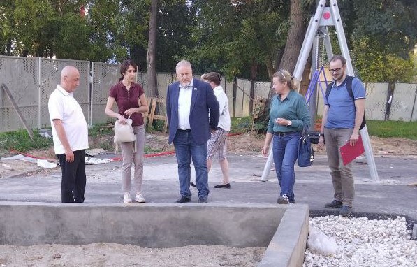 Москва. Народная приемная КПРФ в ВАО. Депутат Госдумы Сергей Обухов: Безопасность детей - важнее всего!