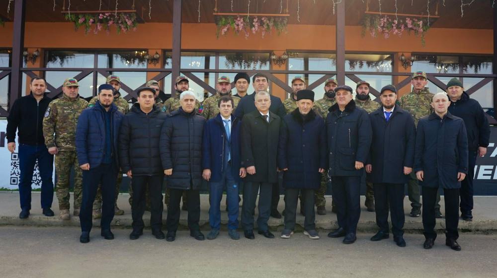 Лидер дагестанских коммунистов Самир Абдулхаликов встретился с участниками СВО