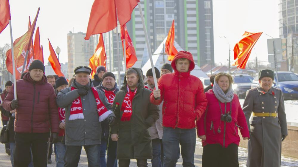 Красный автопробег - родному Воронежу!