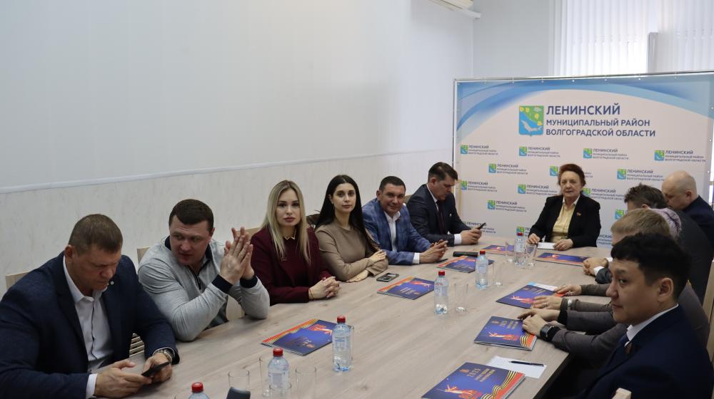 Депутаты-коммунисты Волгоградской области обсудили перспективы развития местного самоуправления в России
