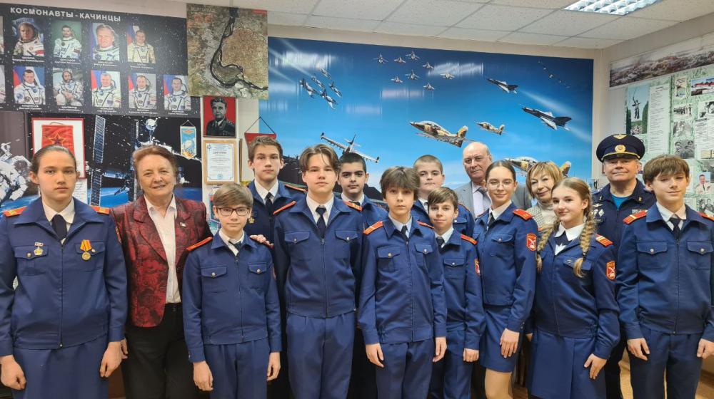 Волгоградская область. Тамара Головачева поздравила с юбилеем авиационный Центр допобразования «Качинец»