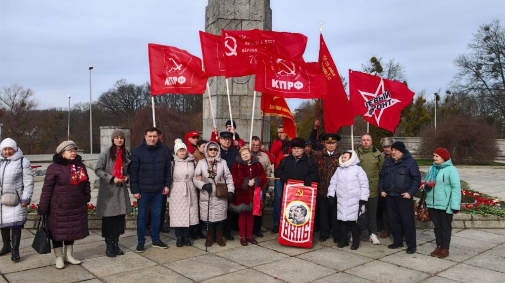 В Калининграде почтили память И.В.  Сталина