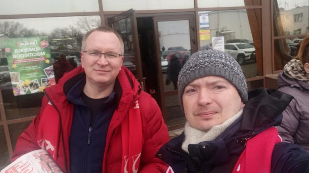 Даже в выходные - за диалог с народом! Народный референдум в Костроме