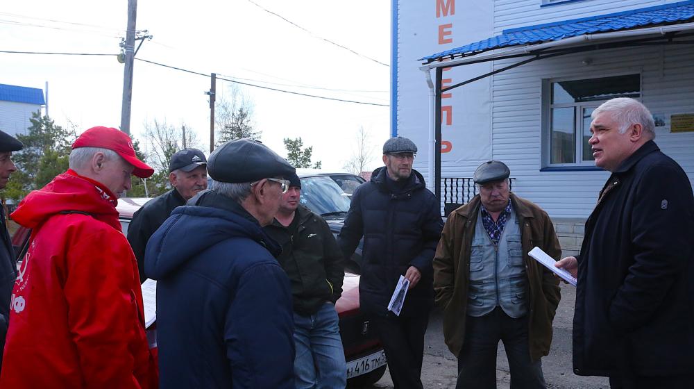 Омская область. Андрей Алехин побывал в поселке Павлоградка