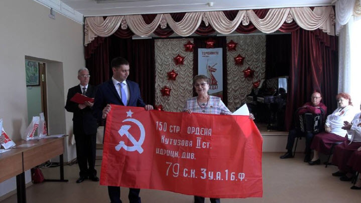 Саратовская область. Ольга Алимова посетила Ровенский район, жители которого приняли самое активное участие в конкурсе «Салют, Победа!»