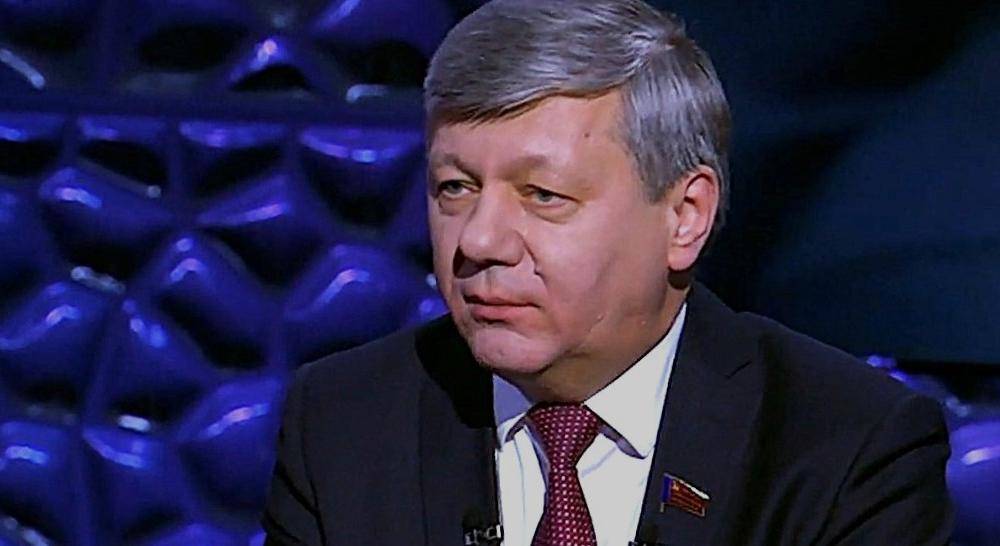 Дмитрий Новиков в интервью «Ленте.ру» выступил против сценариев нового раздела мира