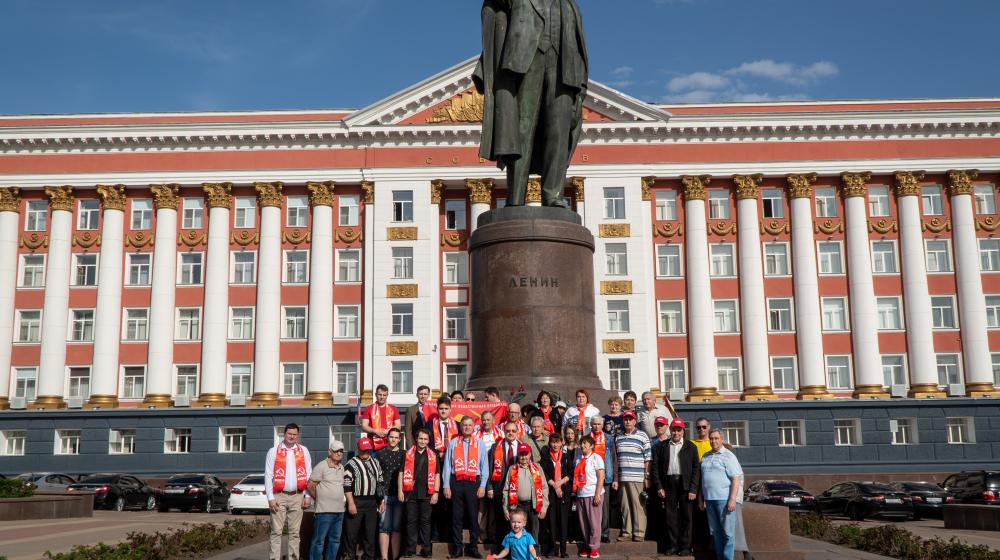 В Курске отметили 155-летие со дня рождения В.И. Ленина