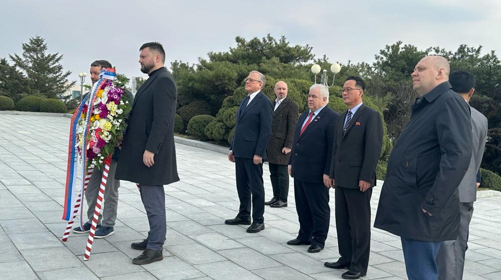 Делегация КПРФ во главе с К.К. Тайсаевым и А.А. Ющенко прибыла в КНДР