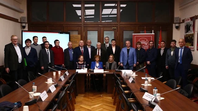 «Социалистическая перестройка»: миф или упущенная возможность? Круглый стол РУСО и редакции журнала "Политическое просвещение"