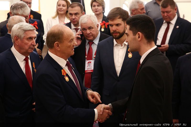 II Международный Антифашистский форум (день первый-Центральный дом Российской армии)