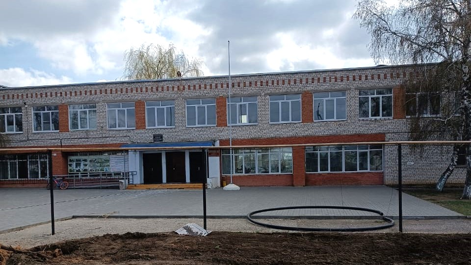 Заместитель председателя Волгоградской областной Думы, руководитель фракции КПРФ Тамара Головачева посетила учебное заведение Фроловского района