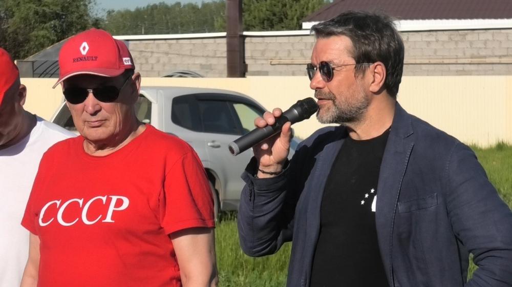 Александр Ющенко вместе с коммунистами Башкирии отметил День защиты детей и провел зональный партийный семинар