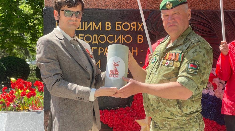 На героической земле Крыма коммунисты и комсомольцы приняли участников автопробега в рамках международного проекта "Содружество" Беларусь – Россия