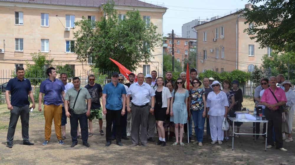Астраханские коммунисты выступили в защиту водных биоресурсов
