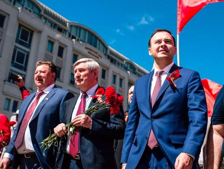 Юрий Афонин – изданию «Бизнес-онлайн»: Капитал всегда будет стремиться выжать из трудящихся все соки