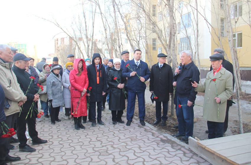Первомай шагает по Якутии