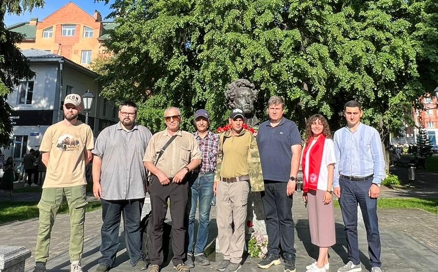 В Томской области коммунисты и комсомольцы отметили День рождения Пушкина