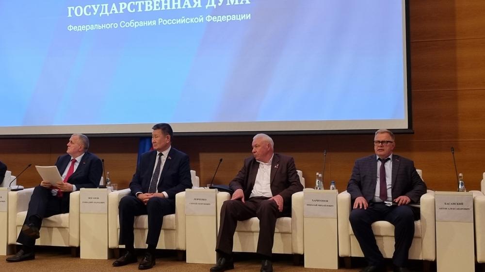 Депутат КПРФ Александр Наумов: «Жителей страны и подмосковного региона нужно обеспечить дешевой энергией»