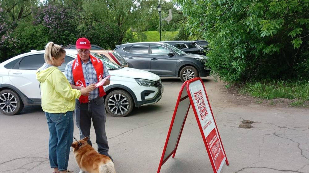 Сотни новгородцев становятся ежедневно участниками Народного референдума