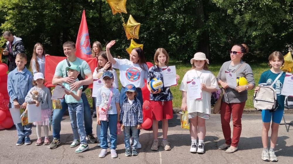 КПРФ поздравила юных калининградцев с Днем защиты детей