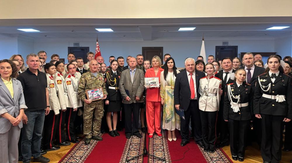 Казбек Тайсаев выступил на открывшейся в Госдуме выставке «Победа. Одна на всех…»