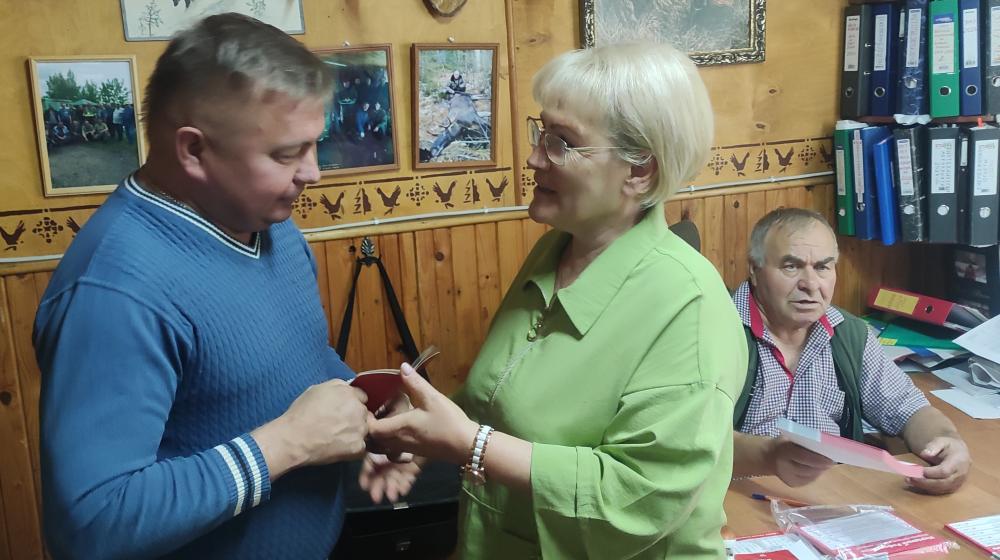 Подготовка к выборам стала темой встречи первого секретаря Новгородского обкома КПРФ Ольги Ефимовой с кандидатами в депутаты